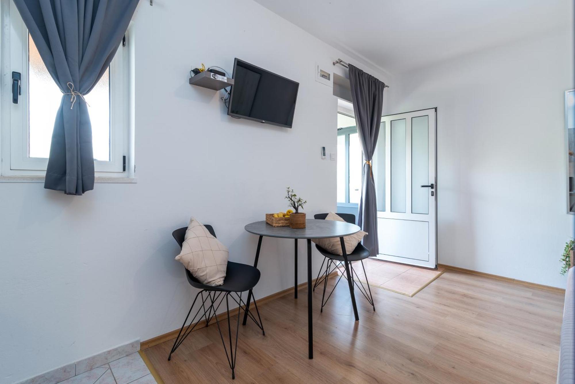 Studio Apartment Coce Трогір Екстер'єр фото
