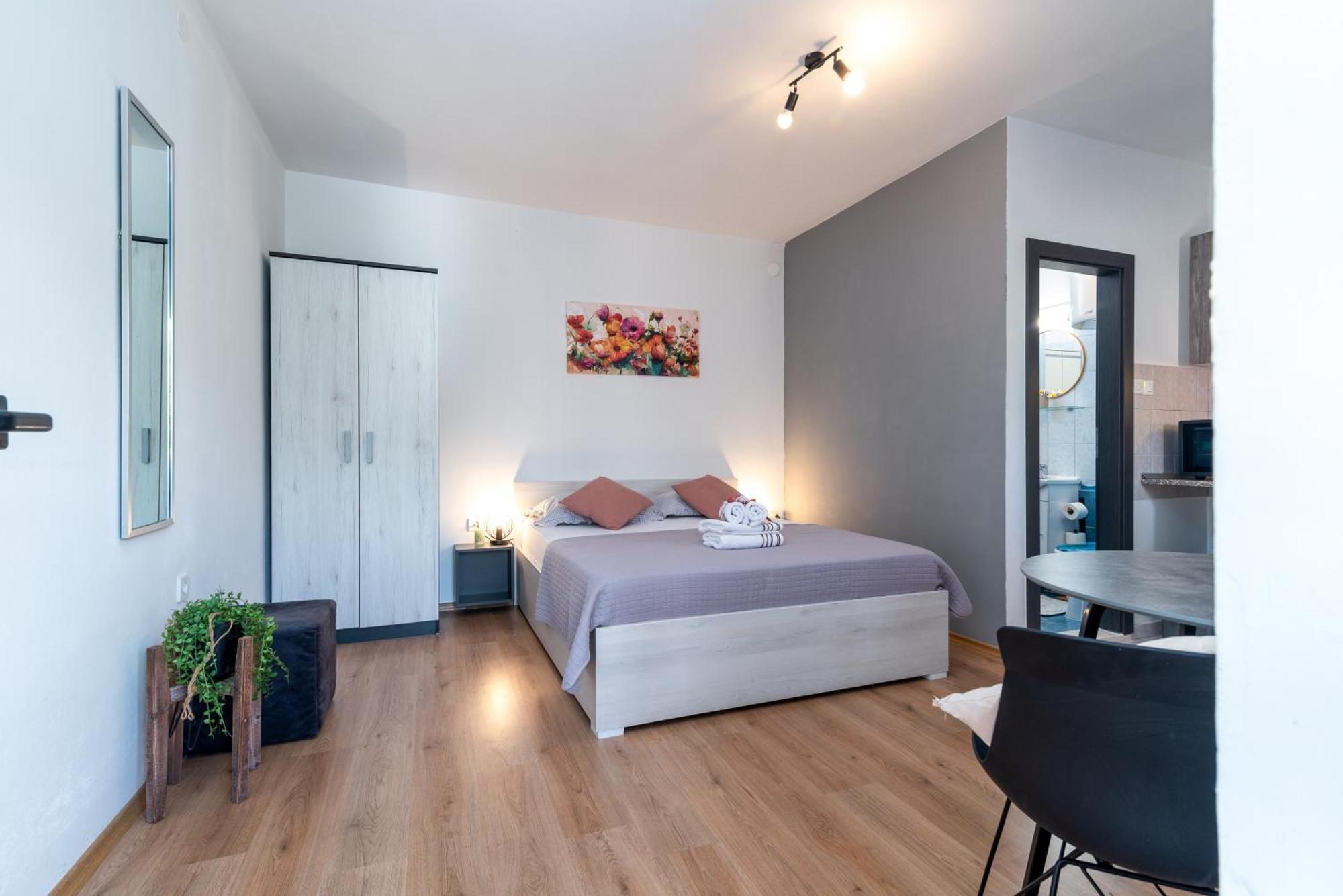 Studio Apartment Coce Трогір Екстер'єр фото