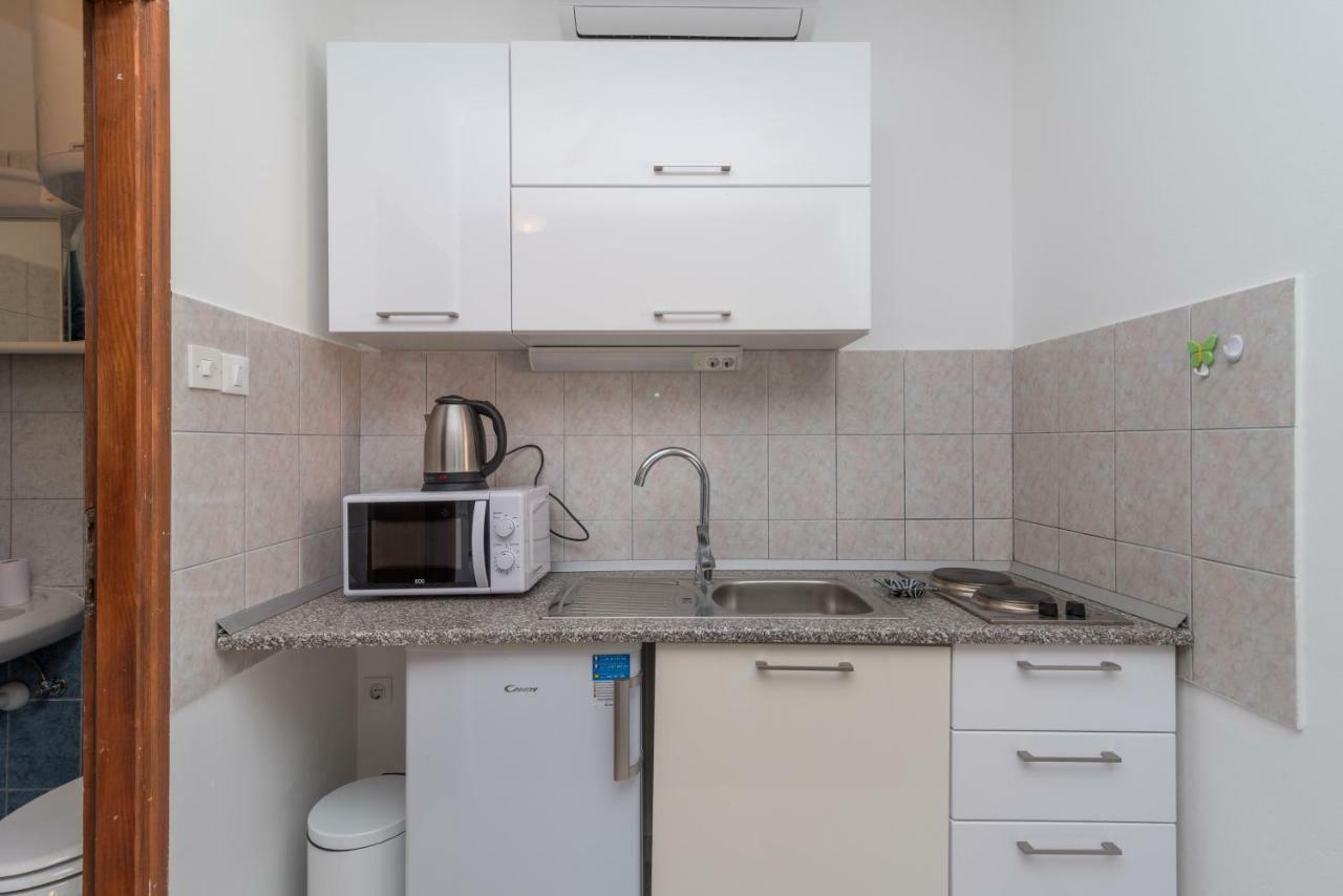 Studio Apartment Coce Трогір Екстер'єр фото