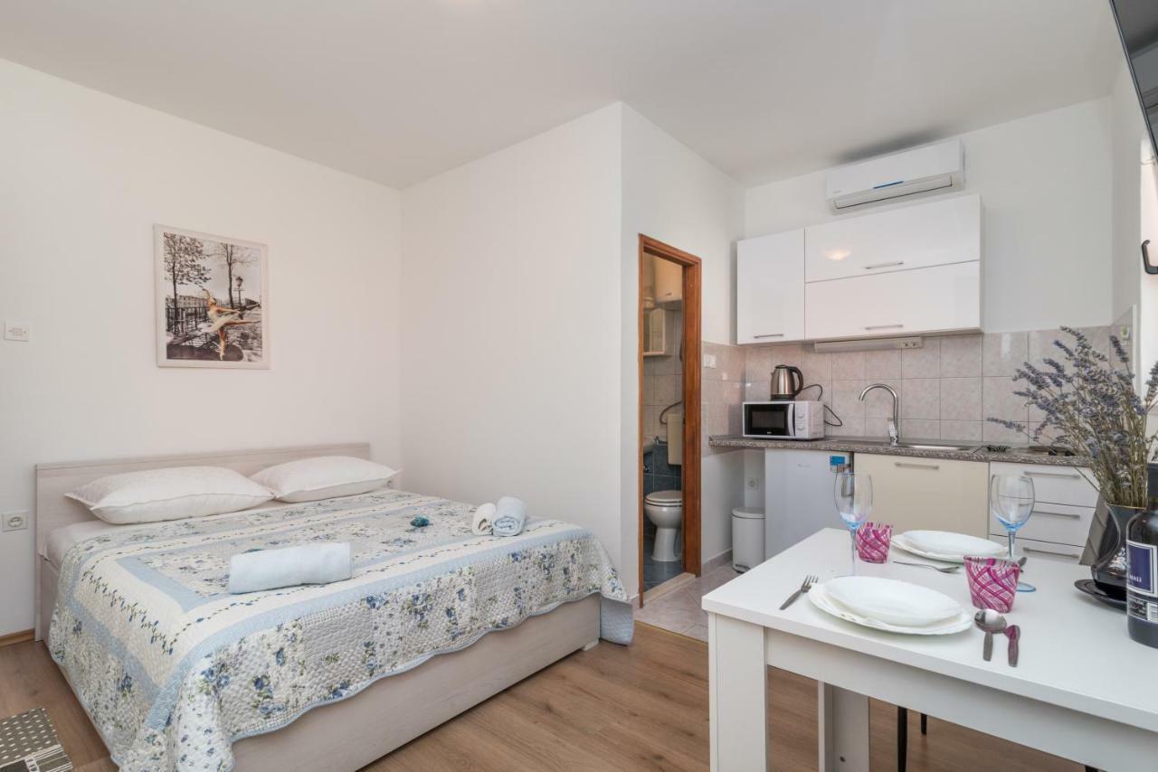 Studio Apartment Coce Трогір Екстер'єр фото